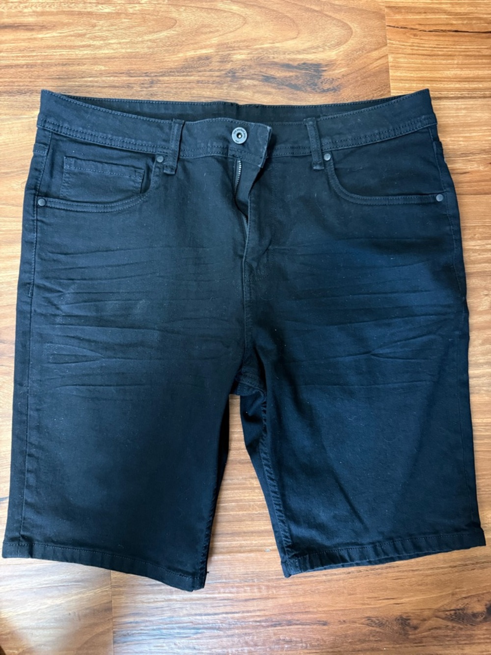The Perfect Jean NYC Men's Black stretch jean Shorts